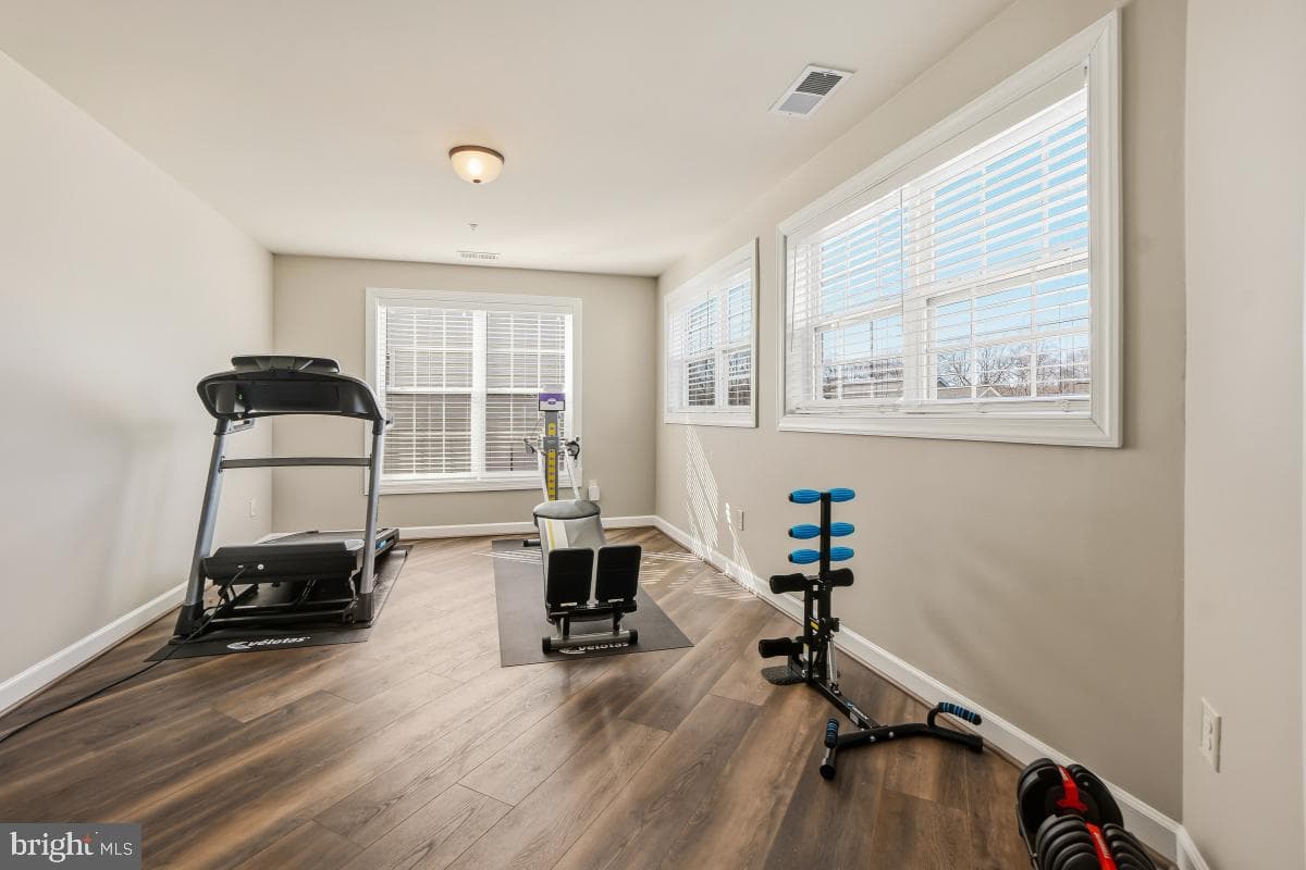 15312 Sir Edwards Drive photo 29