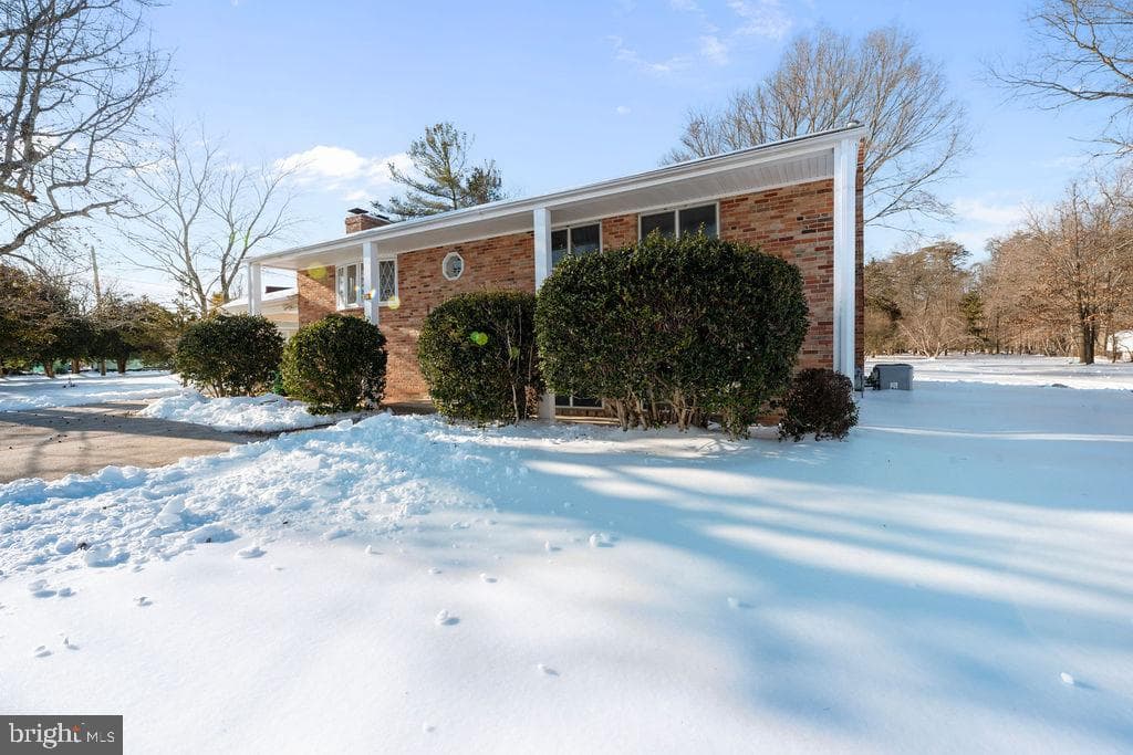 8003 Allentown Road photo 4