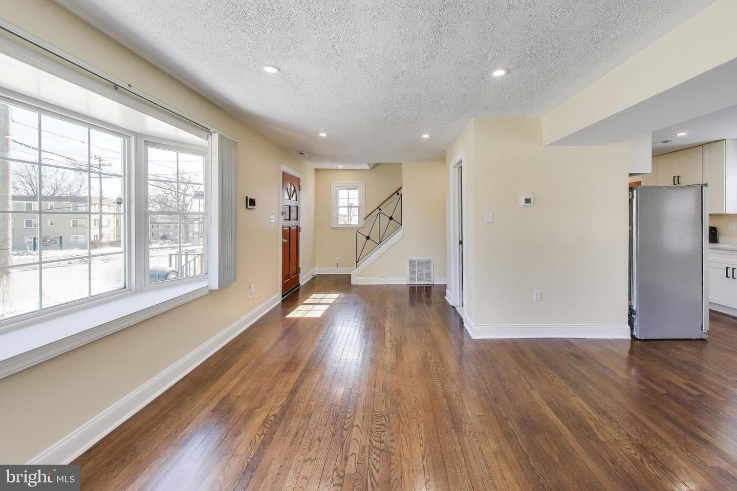 6904 Riggs Road photo 9