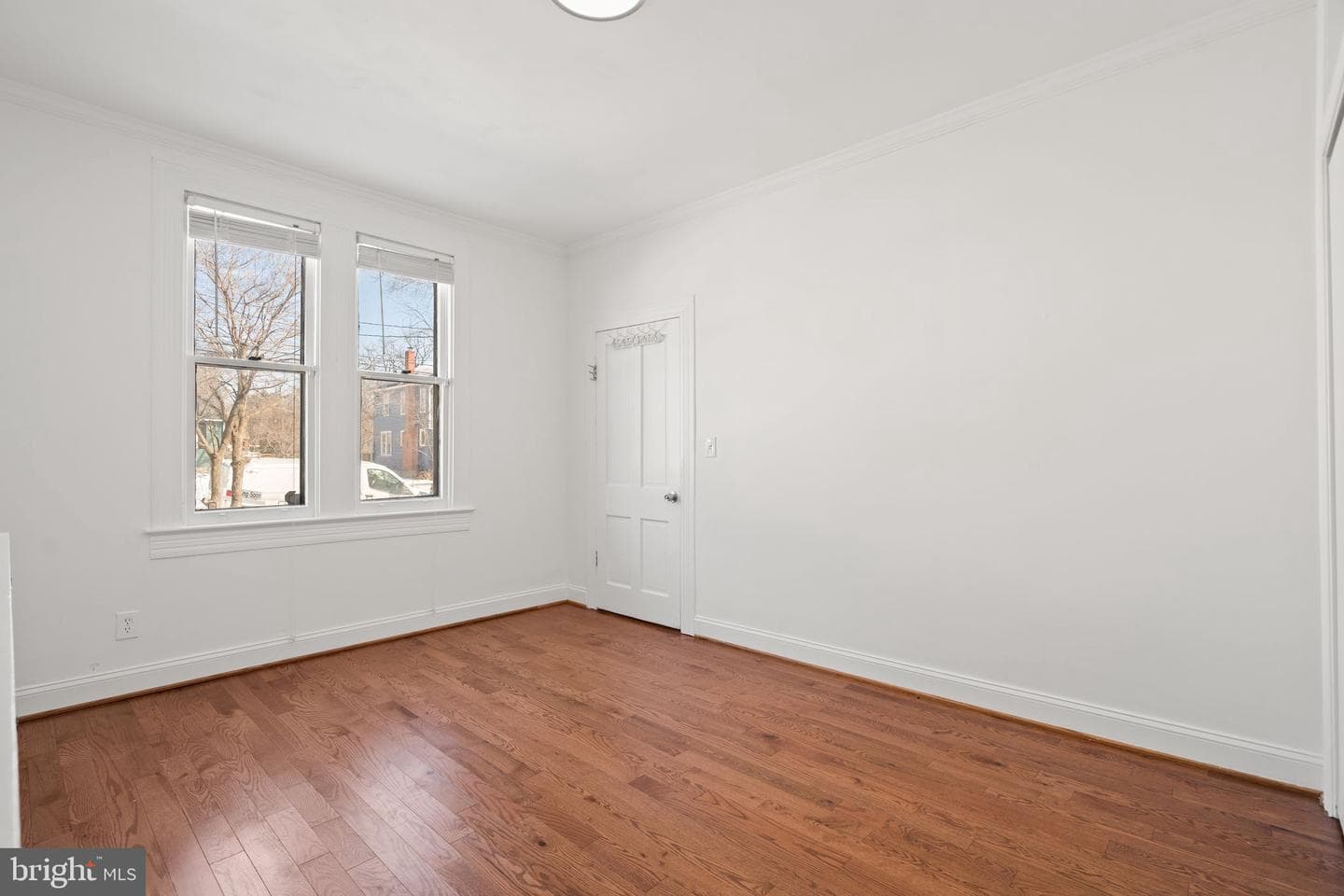 322 Laurel Avenue photo 19