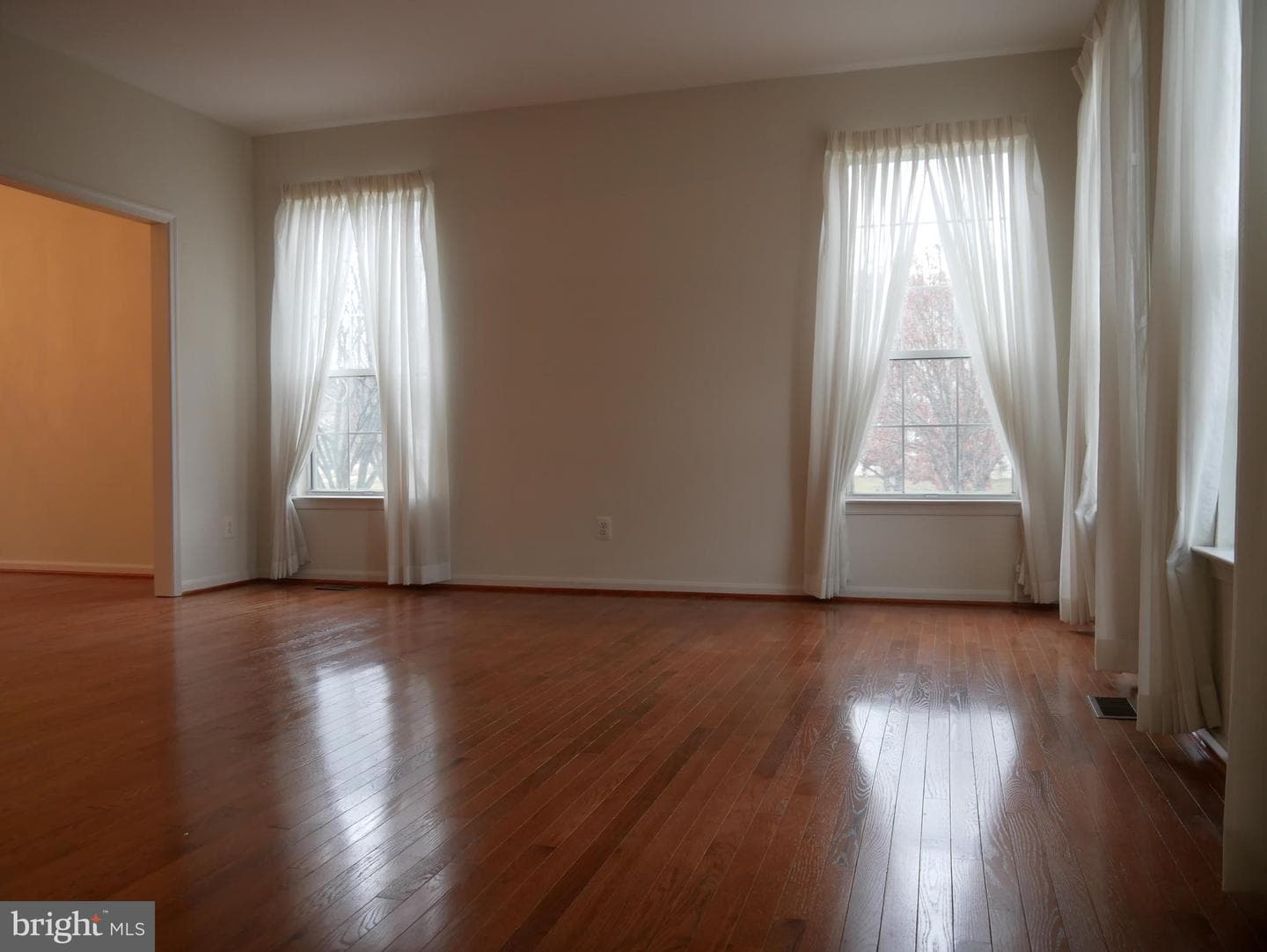 5704 Allwood Court photo 6