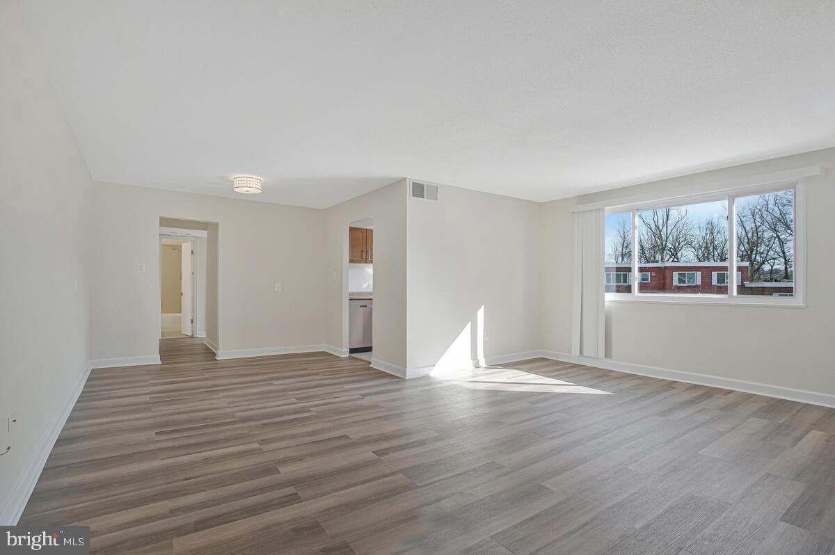 3823 Hamilton Street #b-204, Hyattsville
