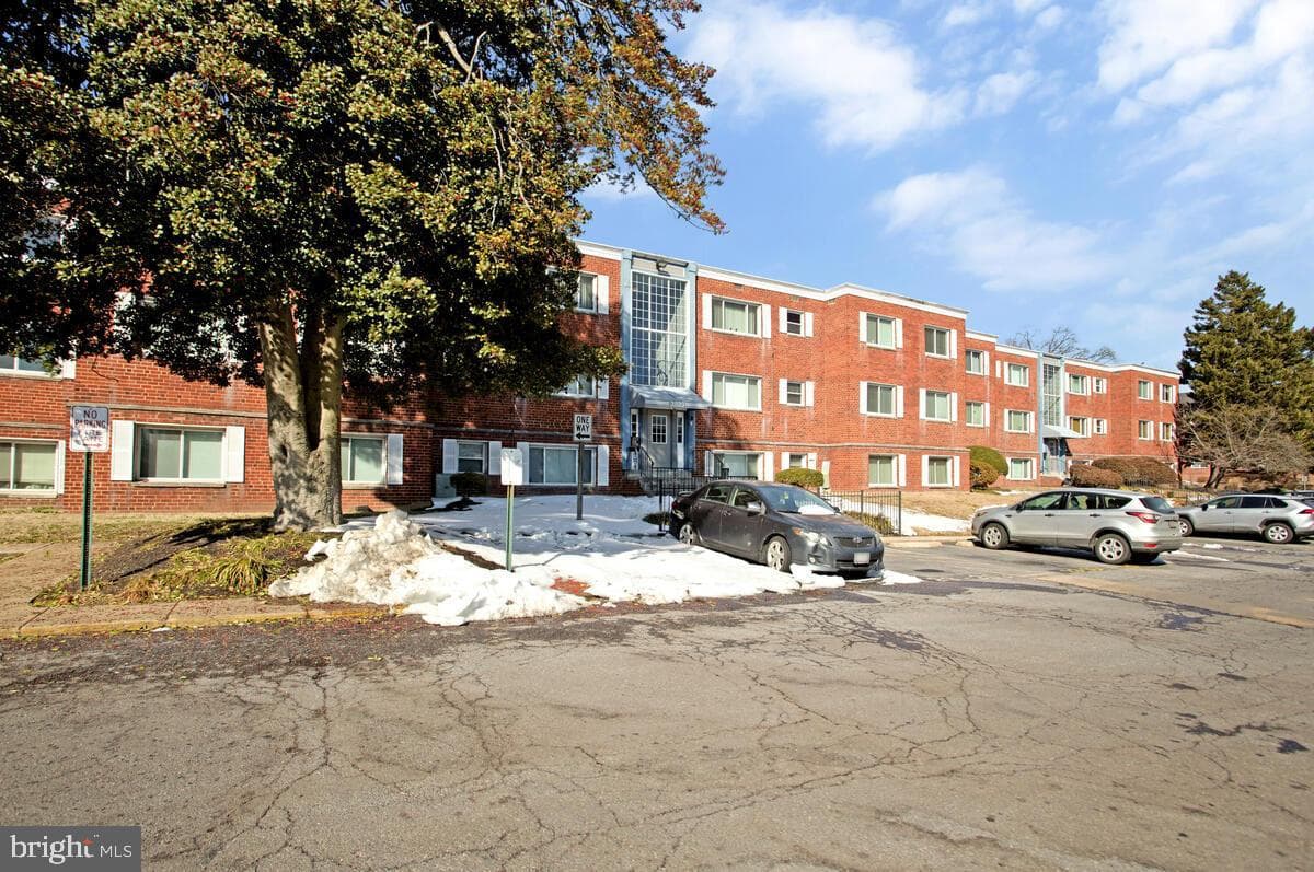 3823 Hamilton Street #b-204 photo 22
