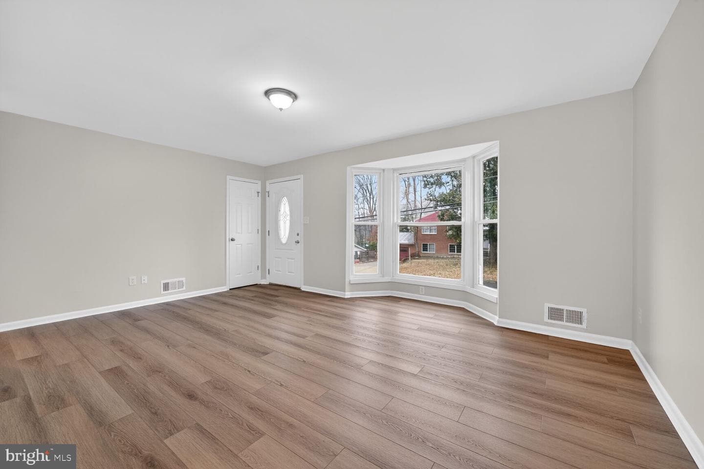 700 Kings Lane photo 34