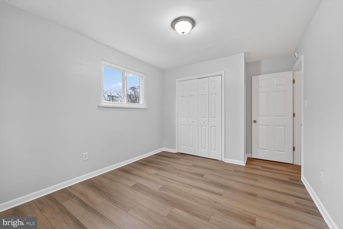 700 Kings Lane photo 40
