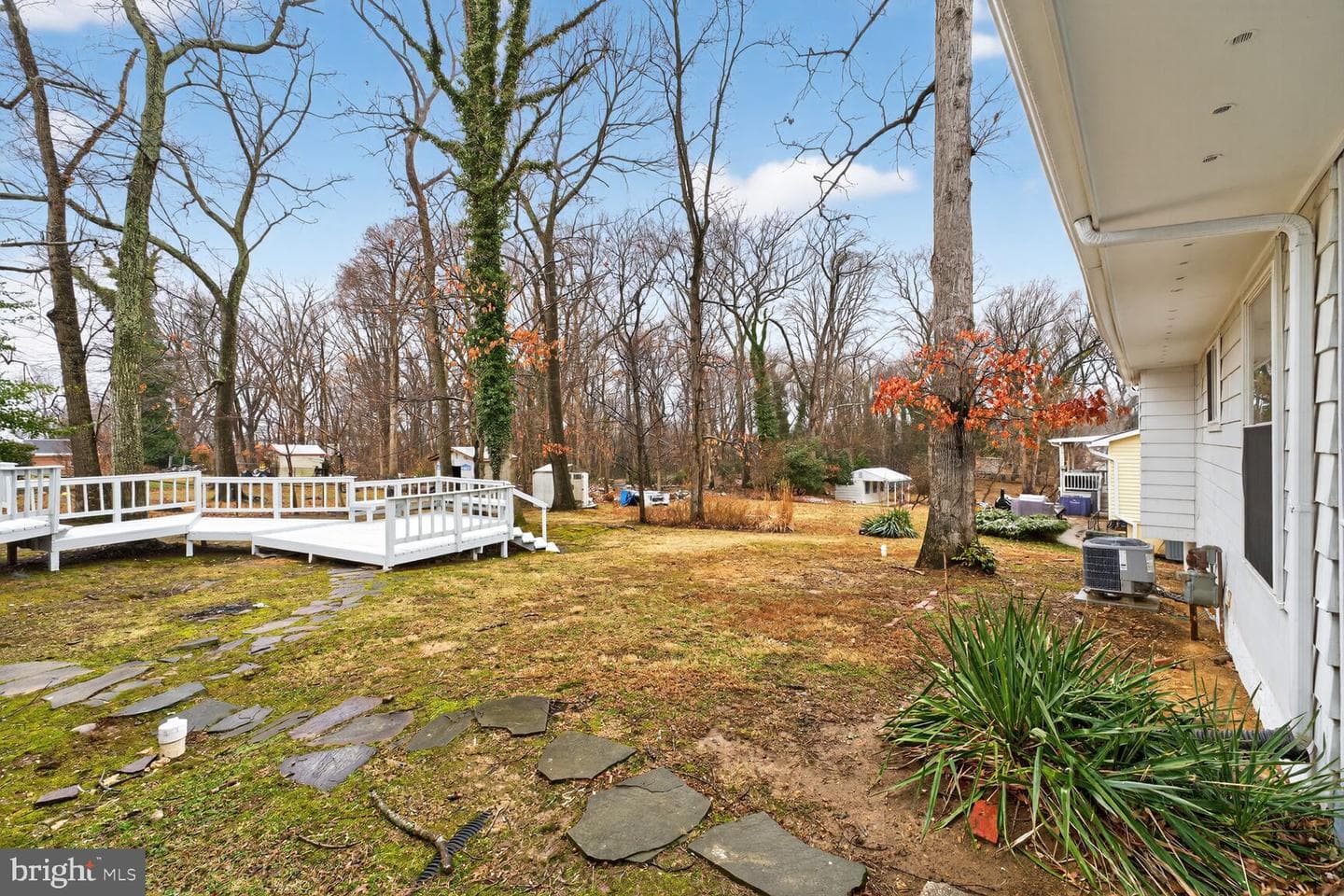700 Kings Lane photo 46