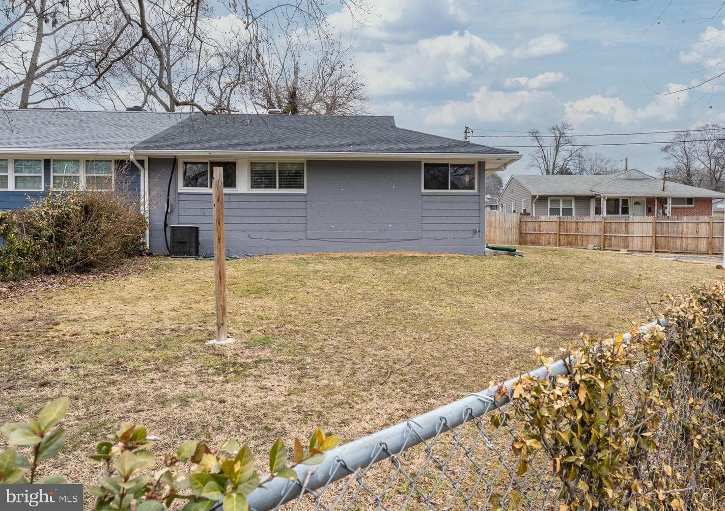 7700 Greenleaf Road photo 21