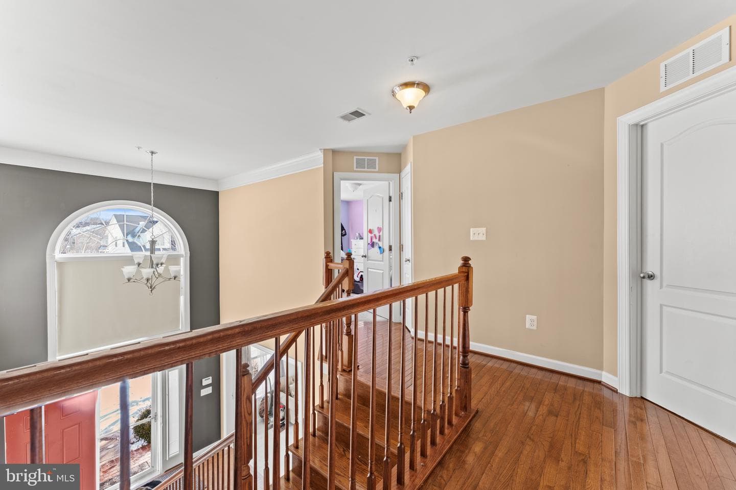 321 Radiant Court photo 38