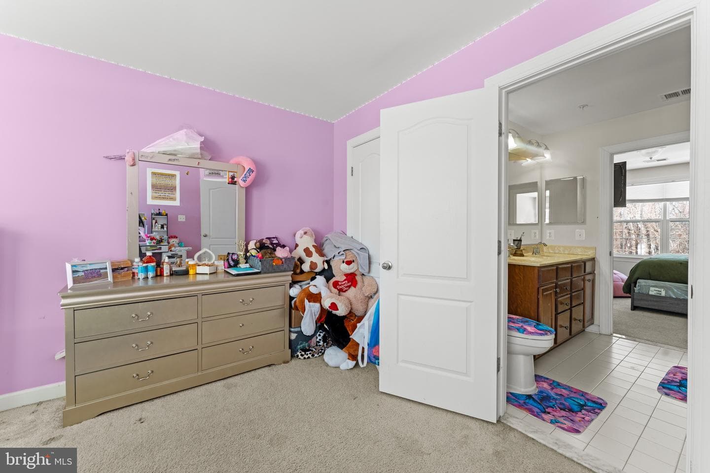 321 Radiant Court photo 42