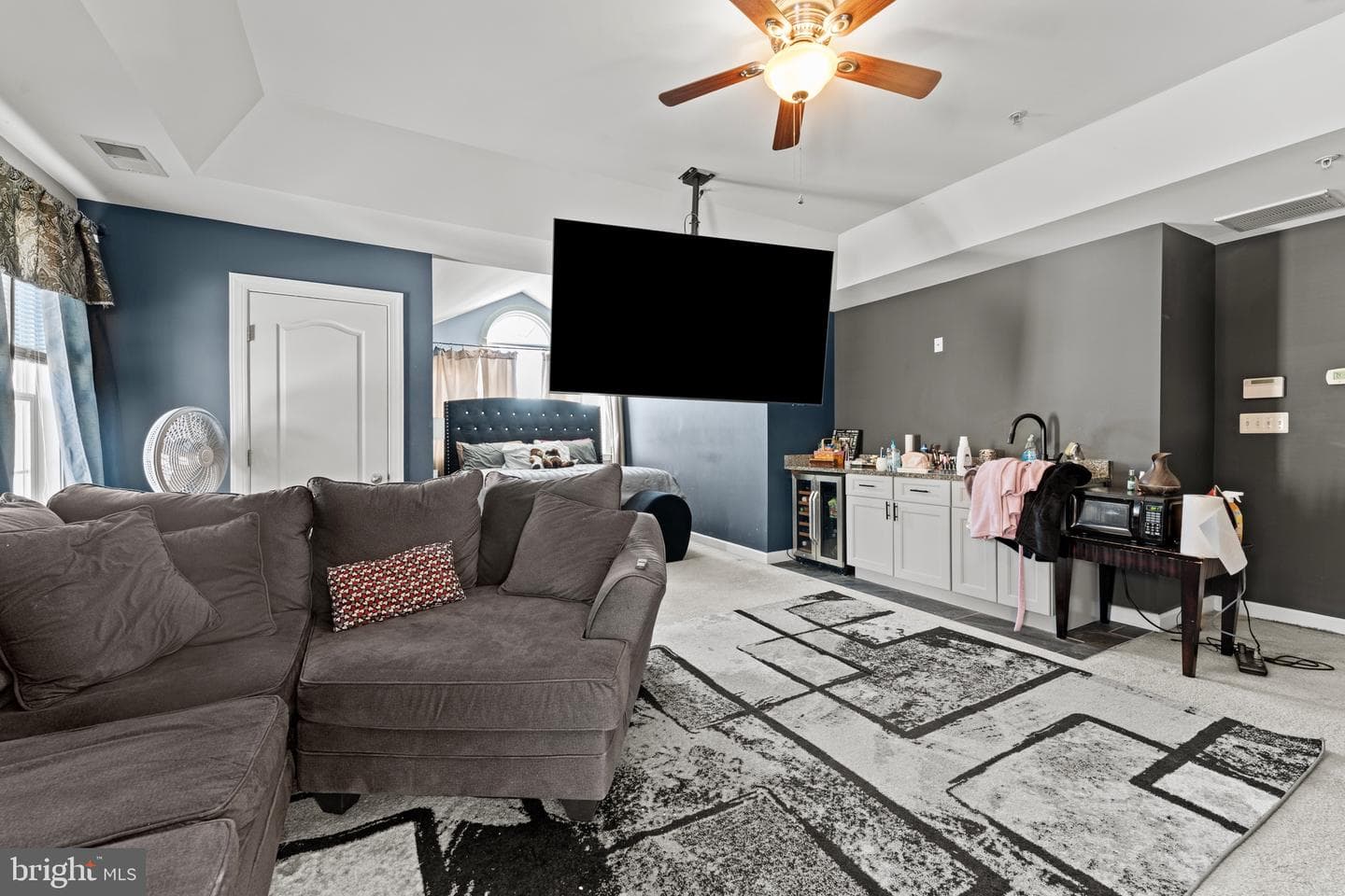 321 Radiant Court photo 49