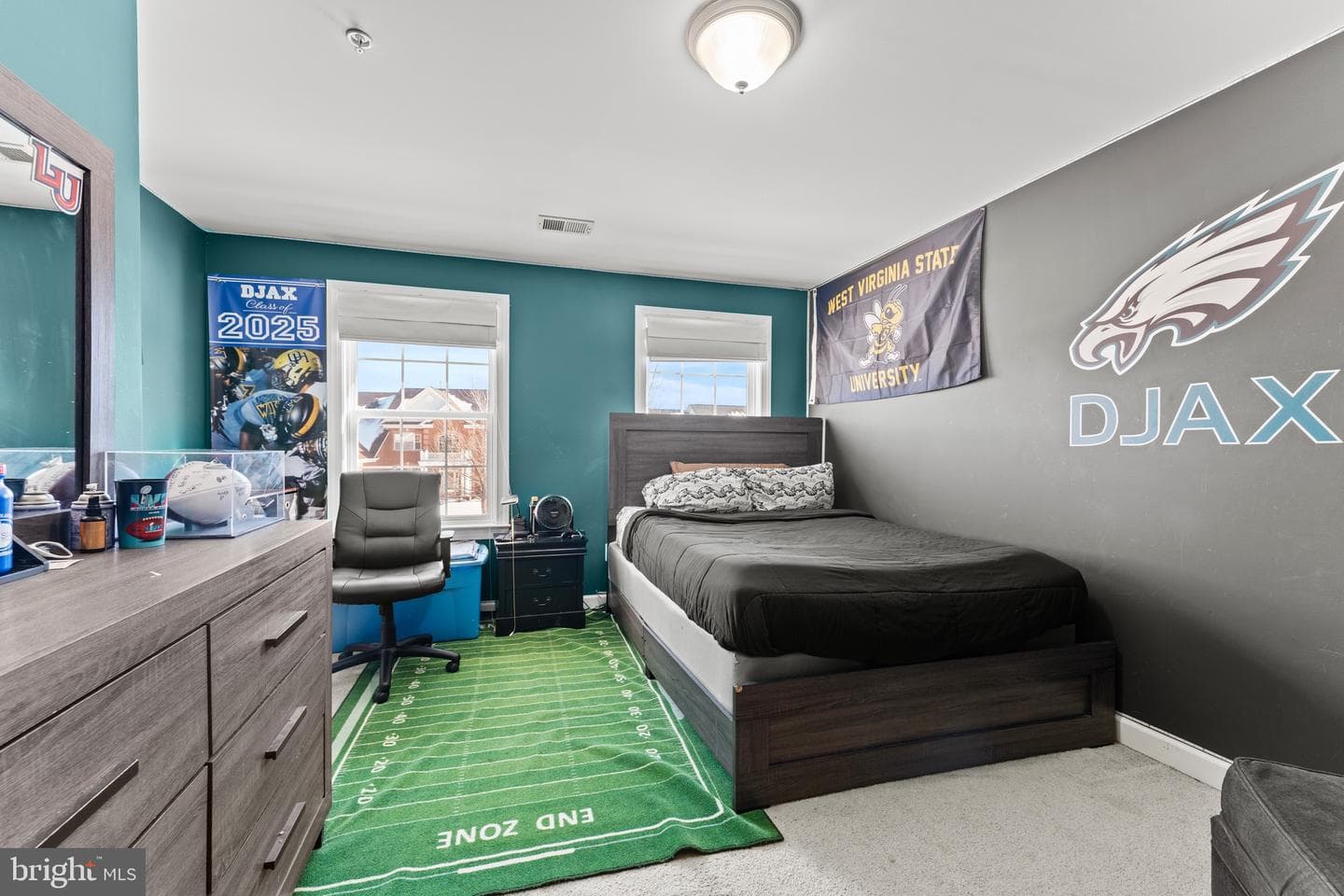 321 Radiant Court photo 54