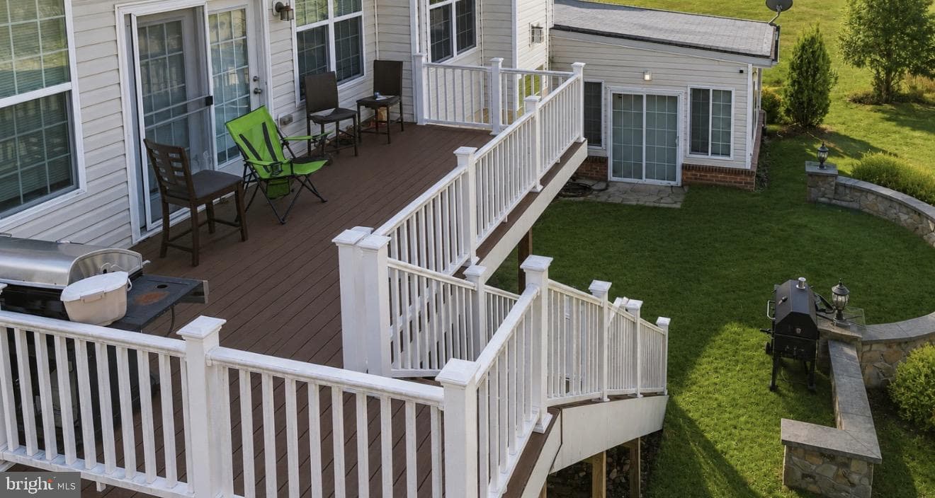 321 Radiant Court photo 6
