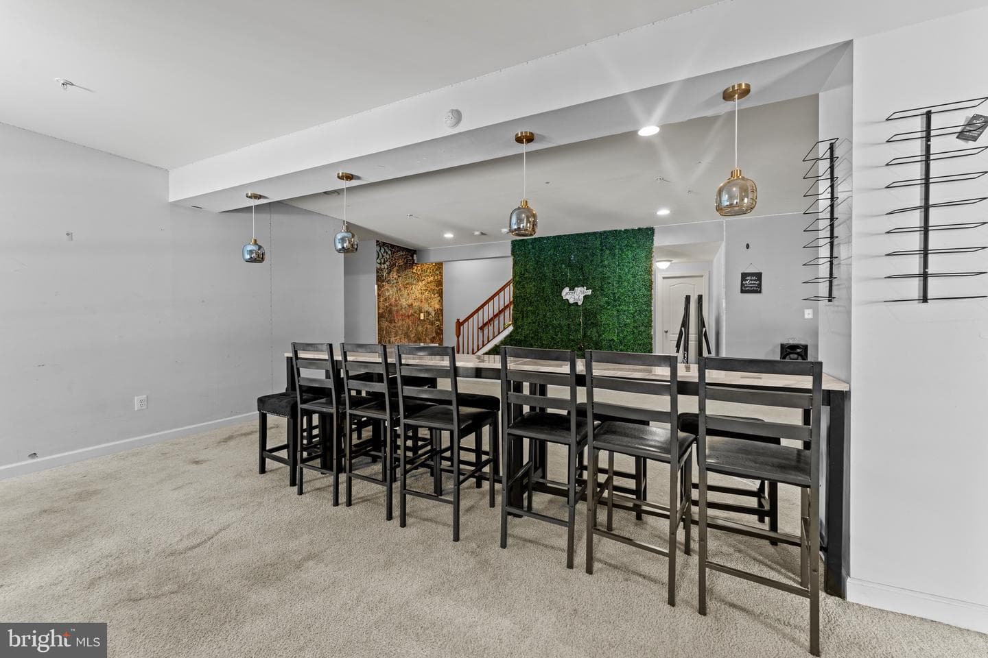 321 Radiant Court photo 60