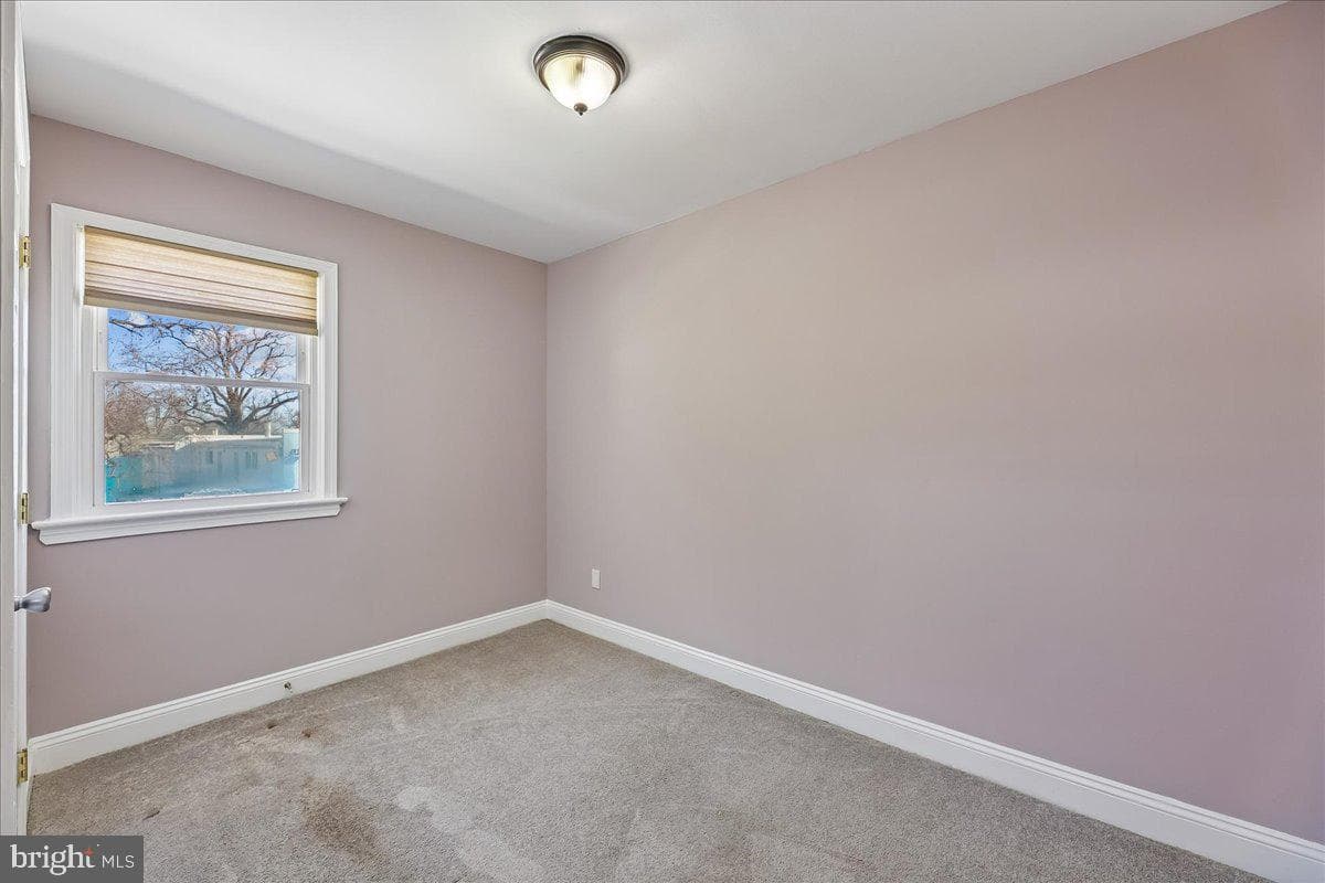2551 Colebrooke Drive photo 15