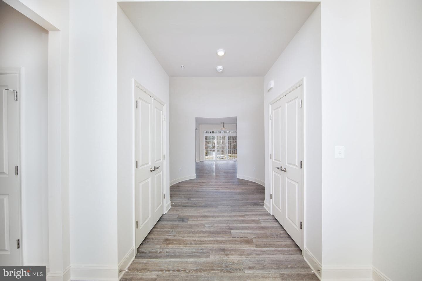 15719 Henrietta Drive photo 14