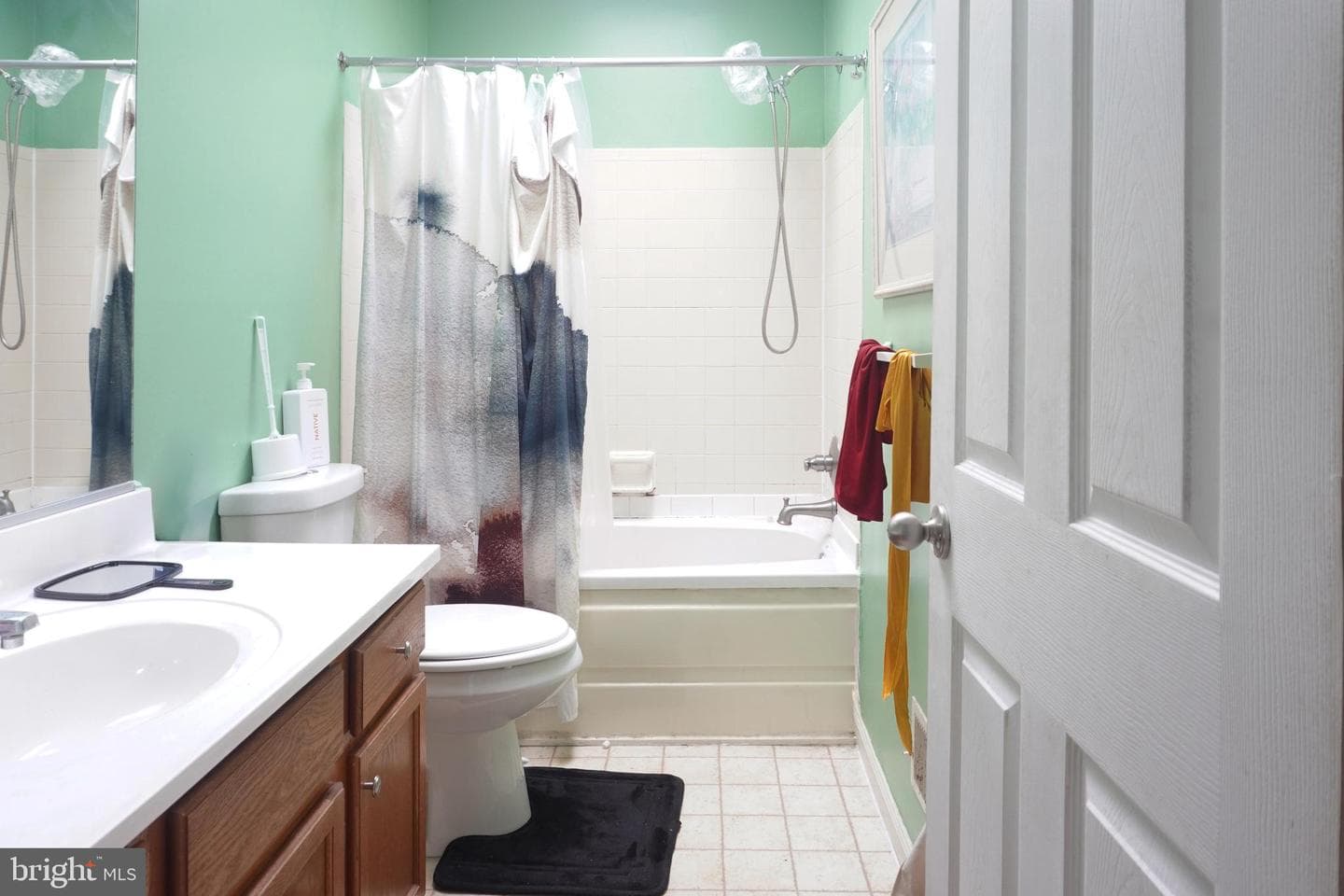 1511 Kingsgate Street photo 16