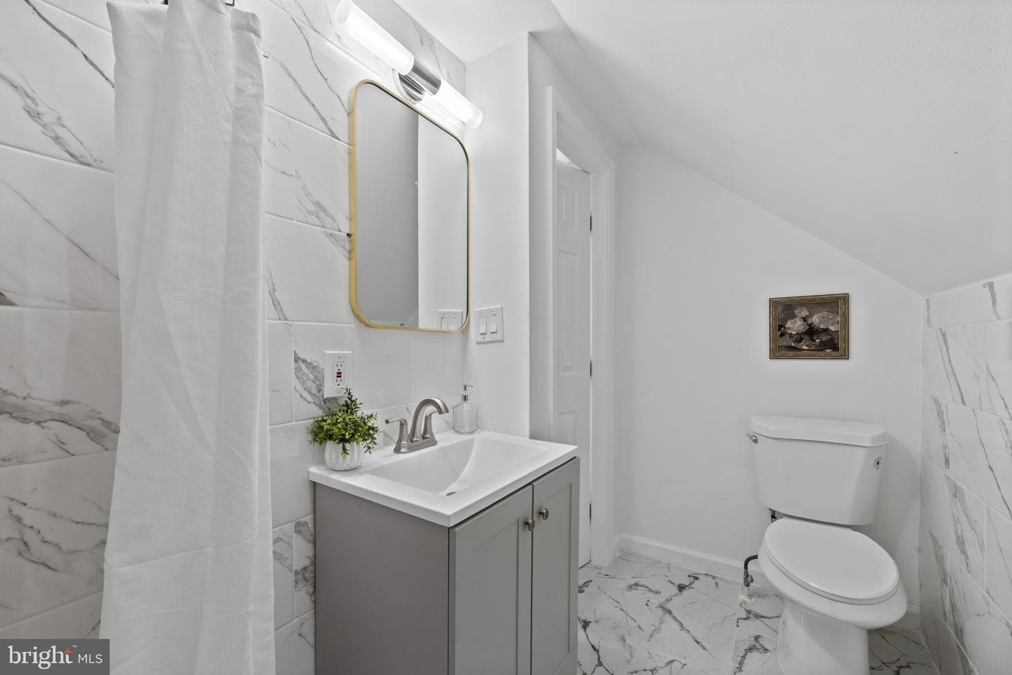 4104 Maple Road photo 23
