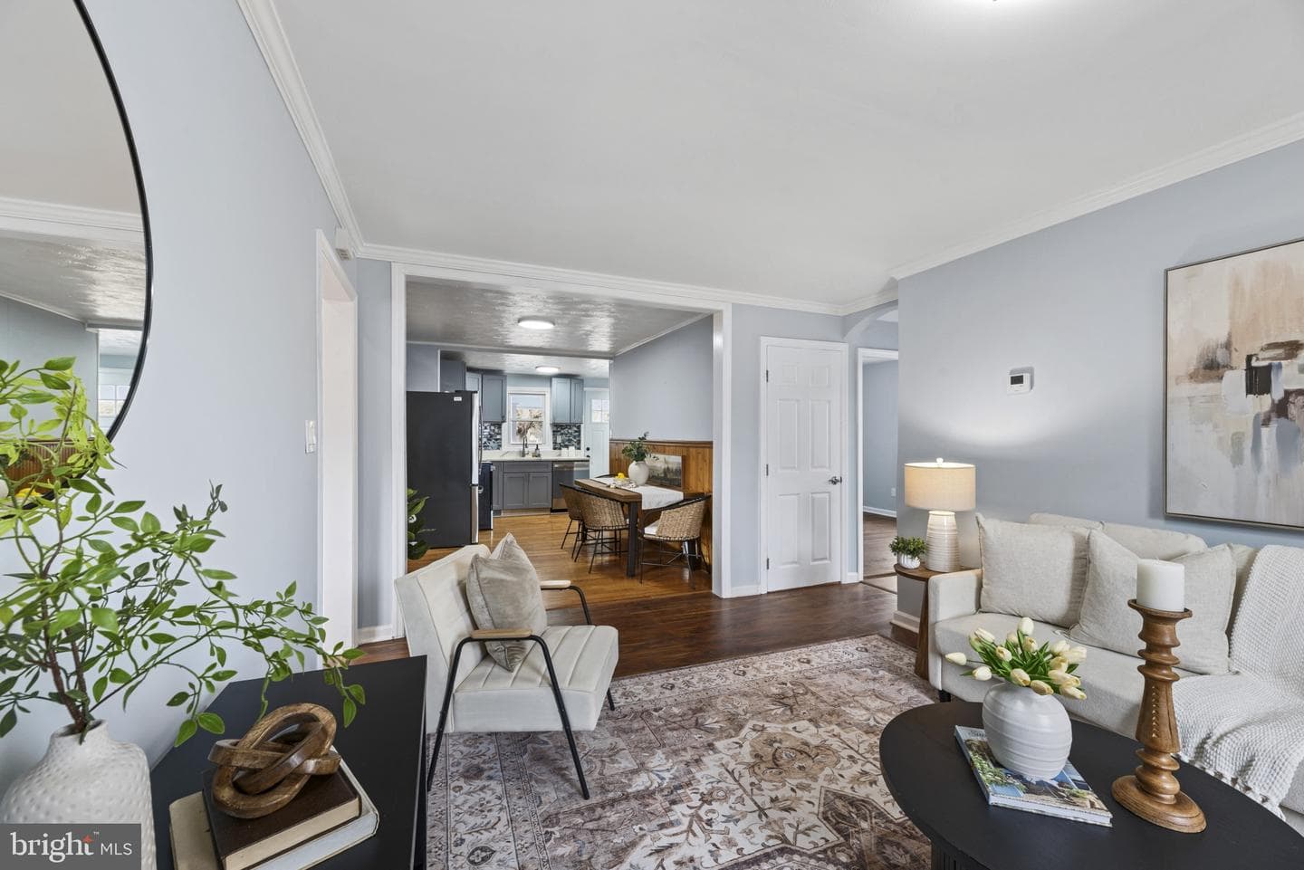 4104 Maple Road photo 8