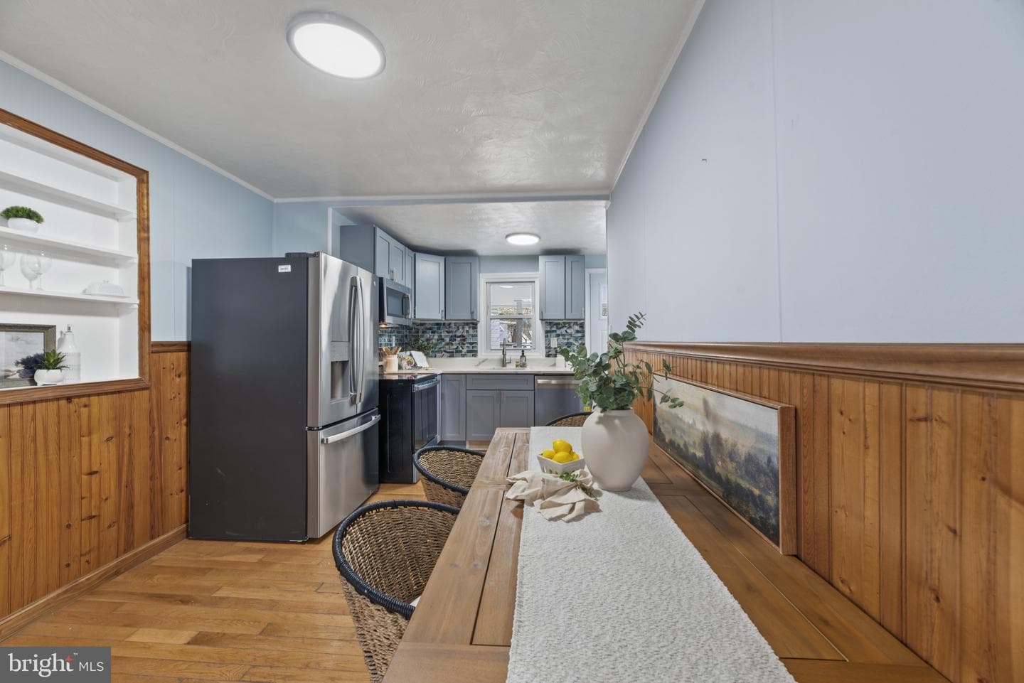 4104 Maple Road photo 9