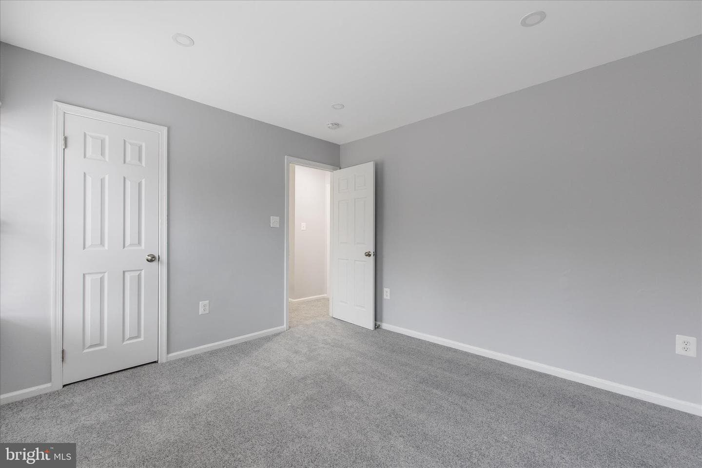 7408 Milligan Lane photo 19