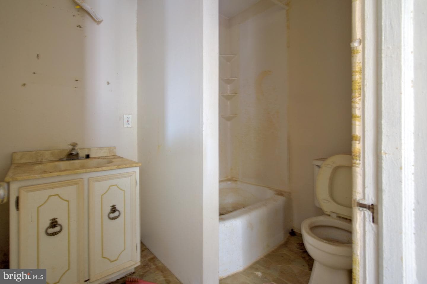 3922 Nicholson Street photo 29