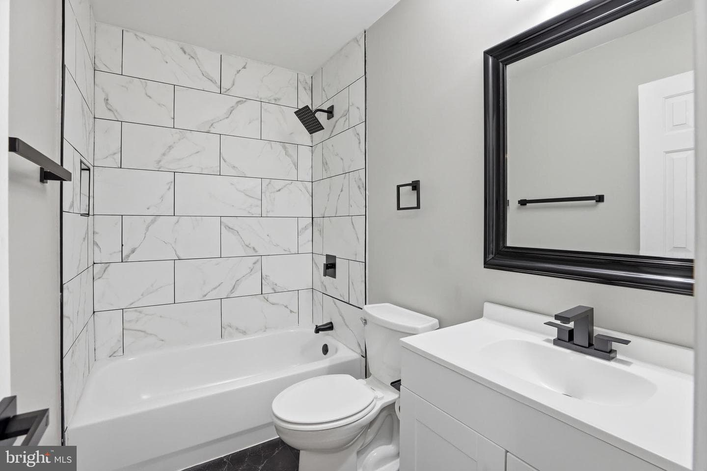 9915 Quiet Brook Lane photo 32