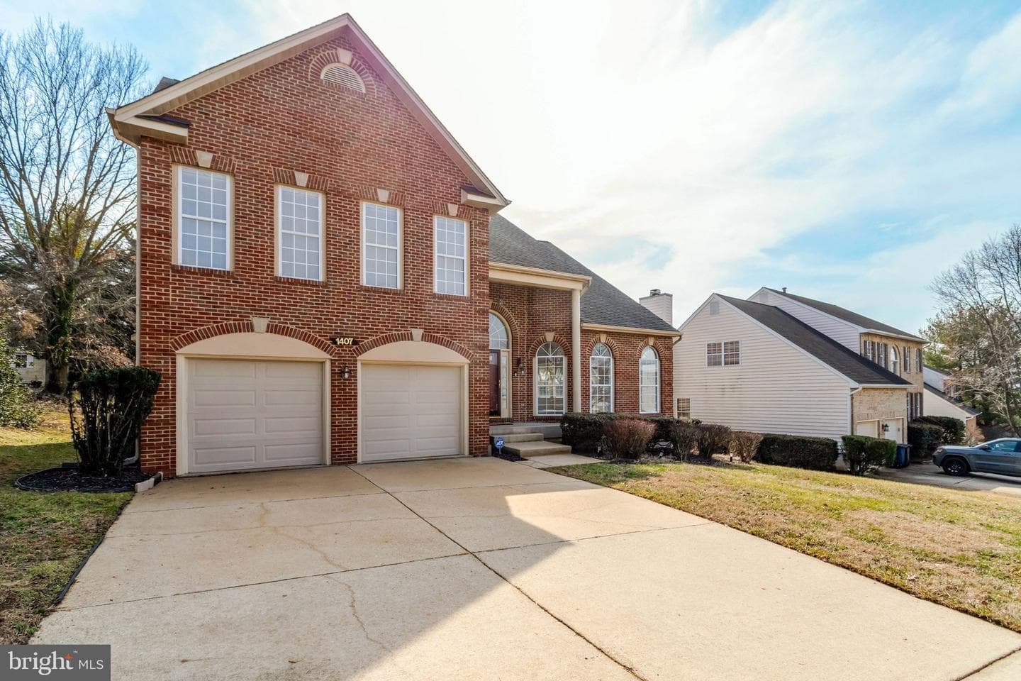 1407 Aragona Boulevard photo 2