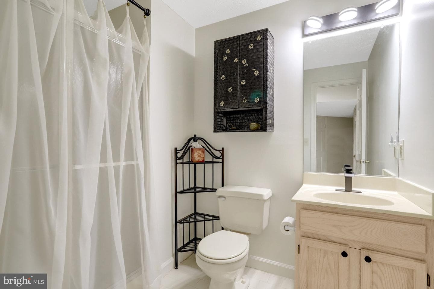 1407 Aragona Boulevard photo 71