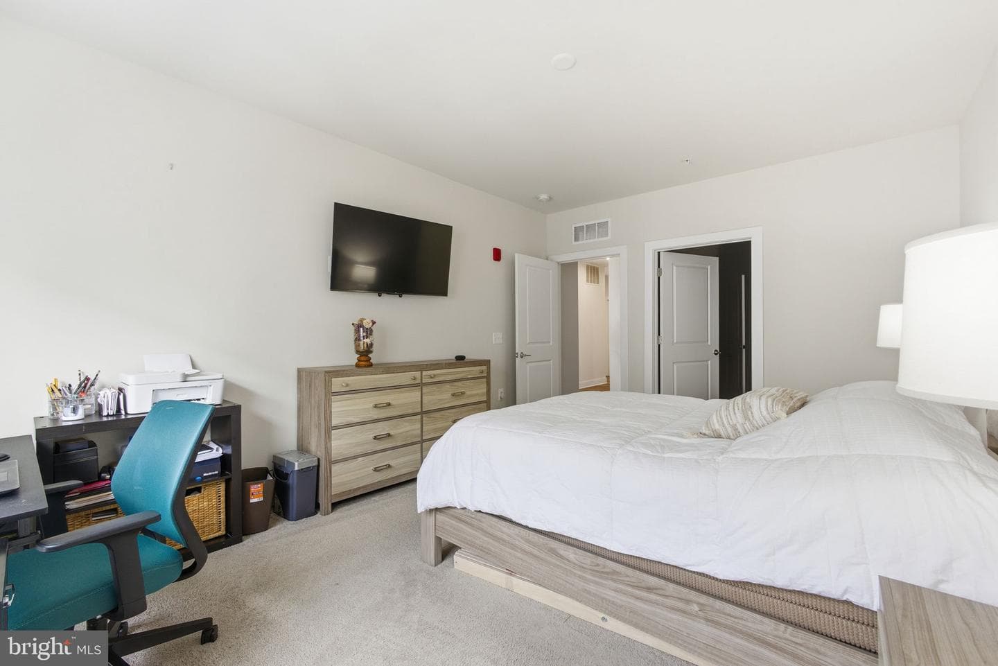 102 Saint Ives Place #307 photo 29
