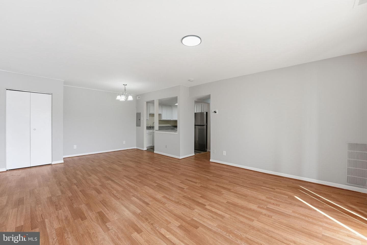 10123 Prince Place #304-10a photo 4
