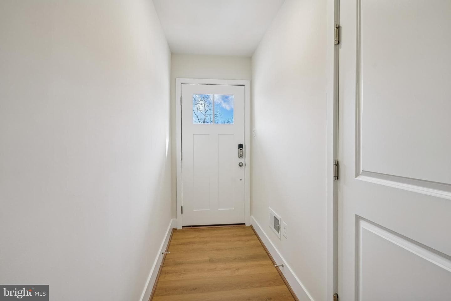 16621 Aruba Drive photo 2