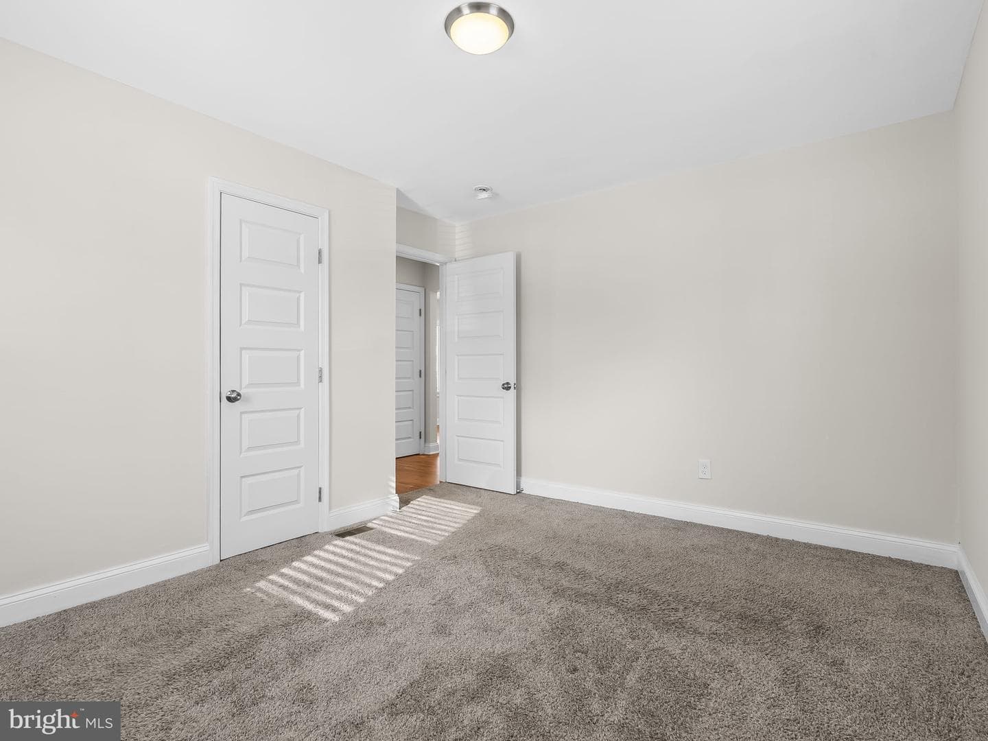 3615 Cooper Lane photo 10