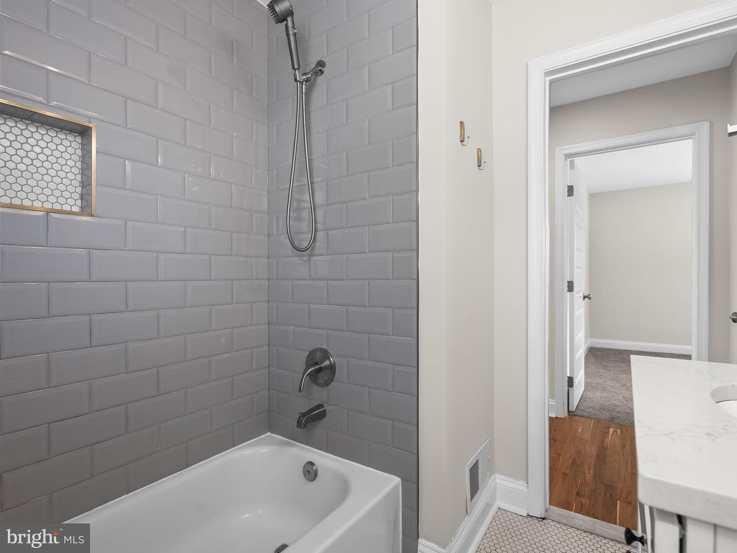 3615 Cooper Lane photo 15