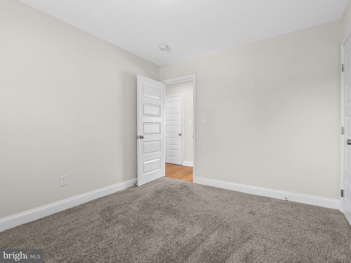 3615 Cooper Lane photo 8