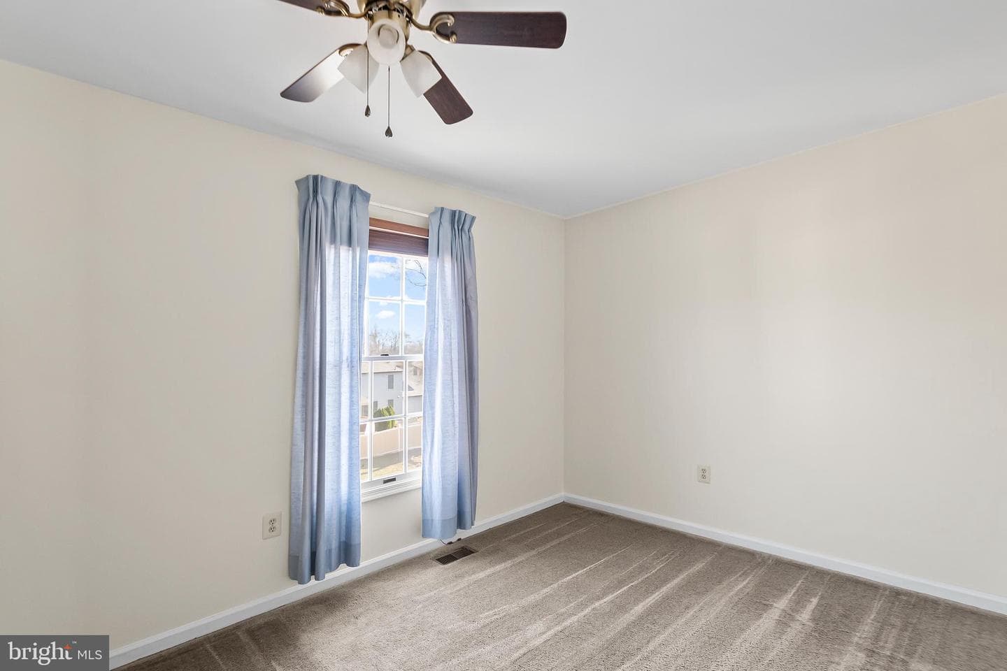 8719 Brazke Court photo 17