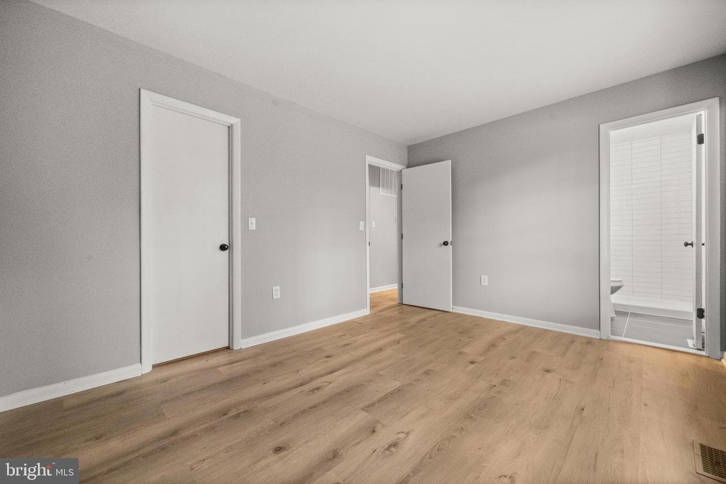 4801 Iverson Place photo 20