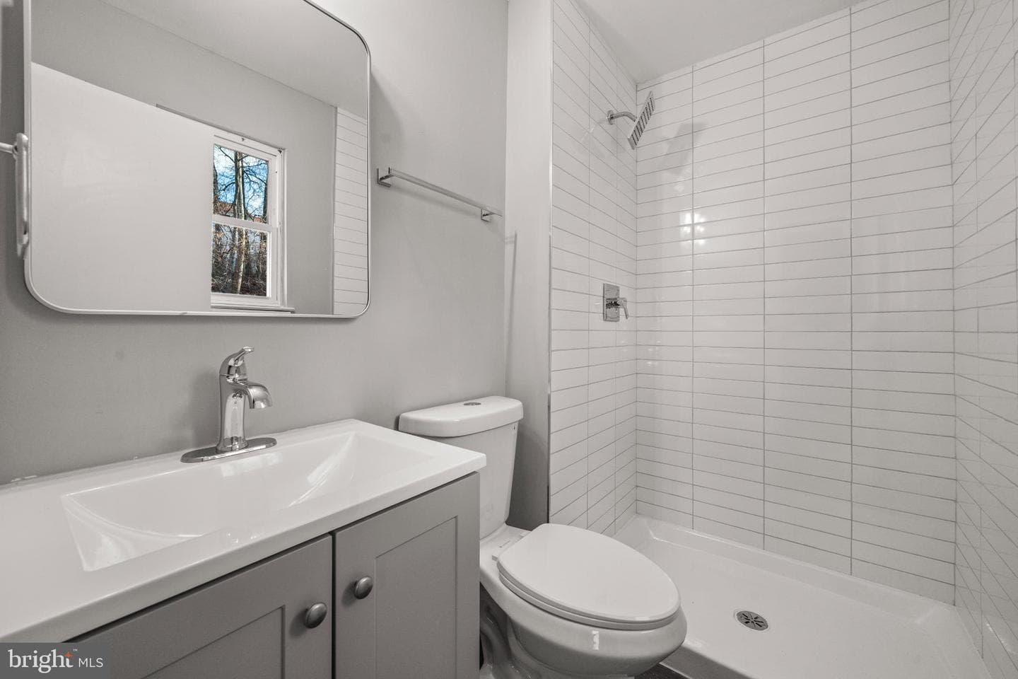 4801 Iverson Place photo 22