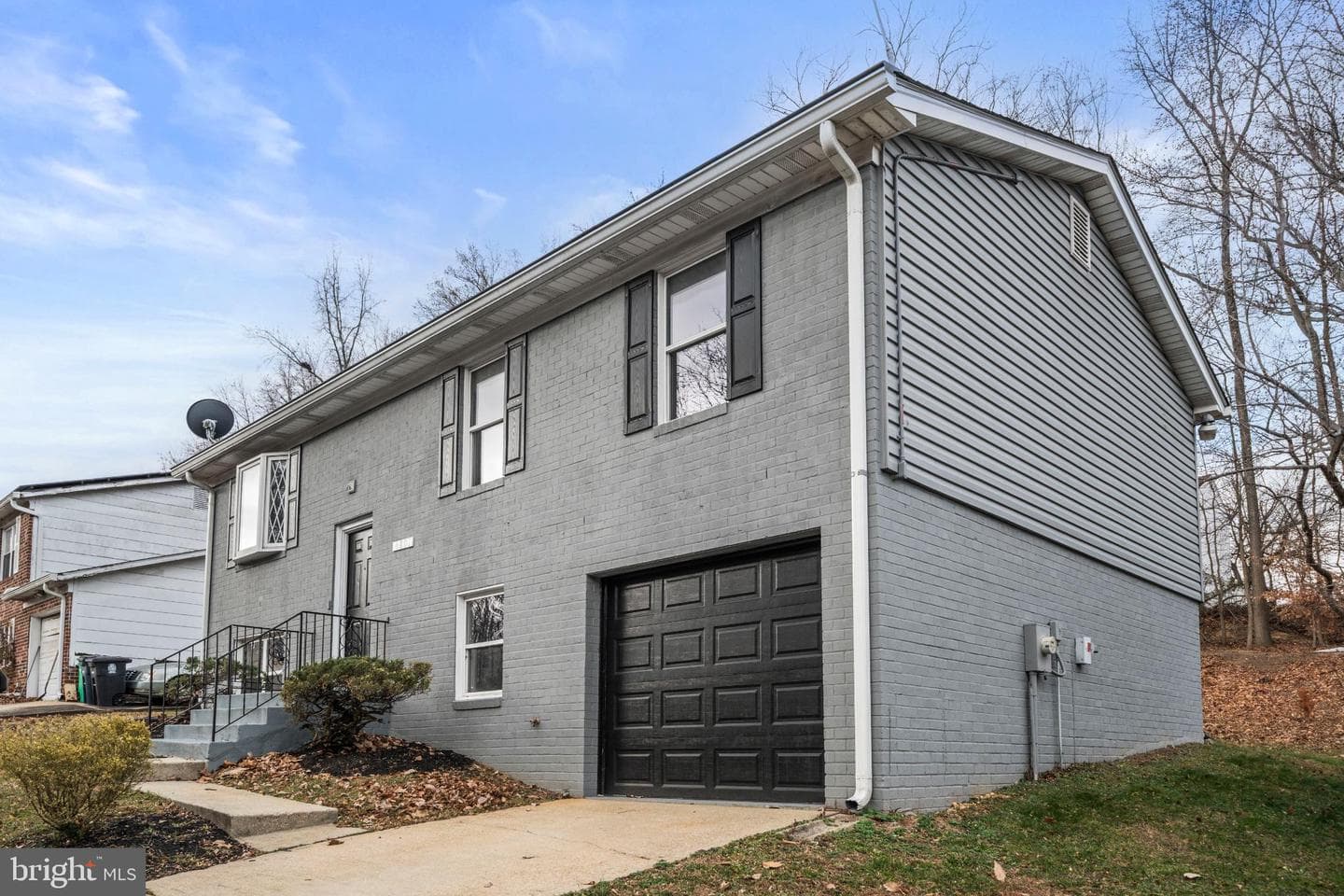 4801 Iverson Place photo 3