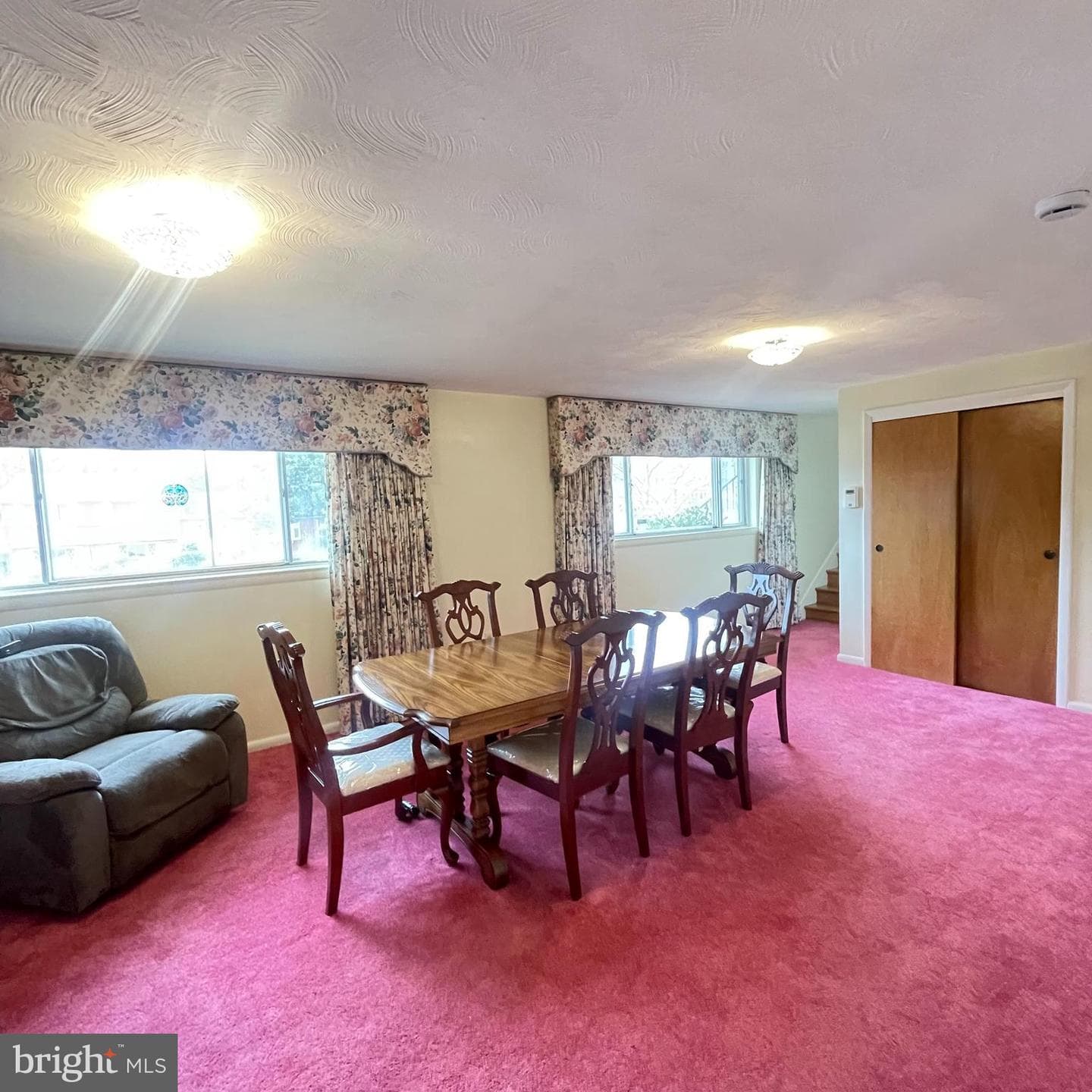7206 Sheffield Drive photo 3