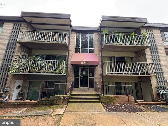 5219 Newton Street #t-3, Bladensburg
