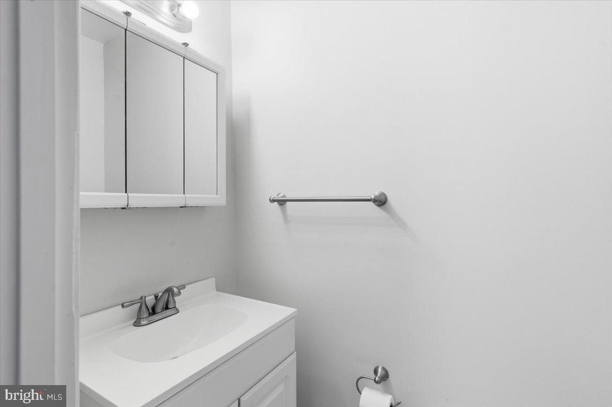 405 Birchleaf Avenue photo 20