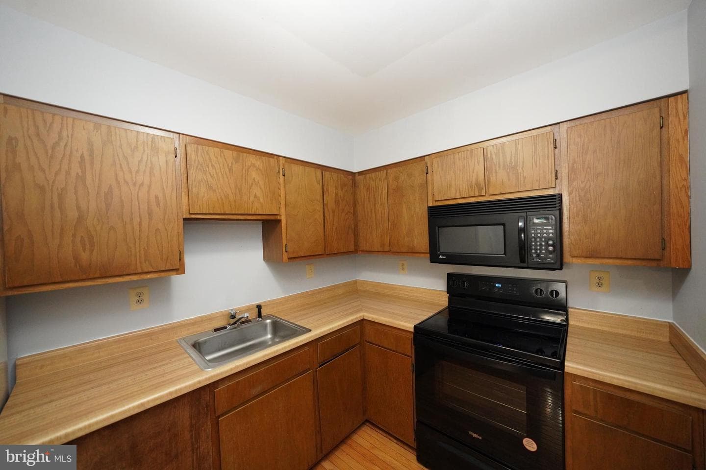 7132 Marbury Court photo 13