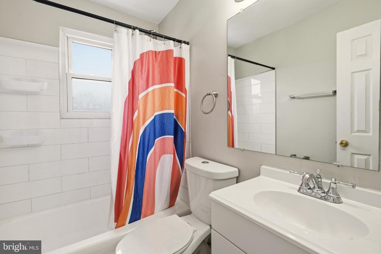 7712 Erica Lane photo 16