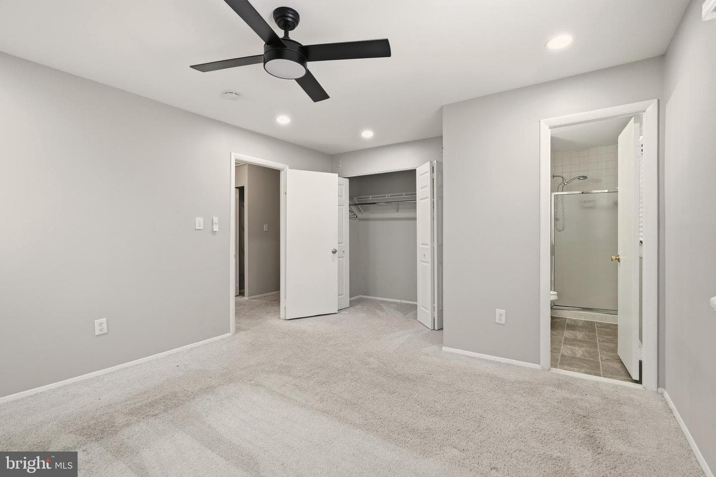 7712 Erica Lane photo 18