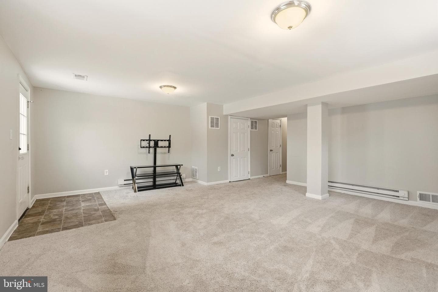 7712 Erica Lane photo 25