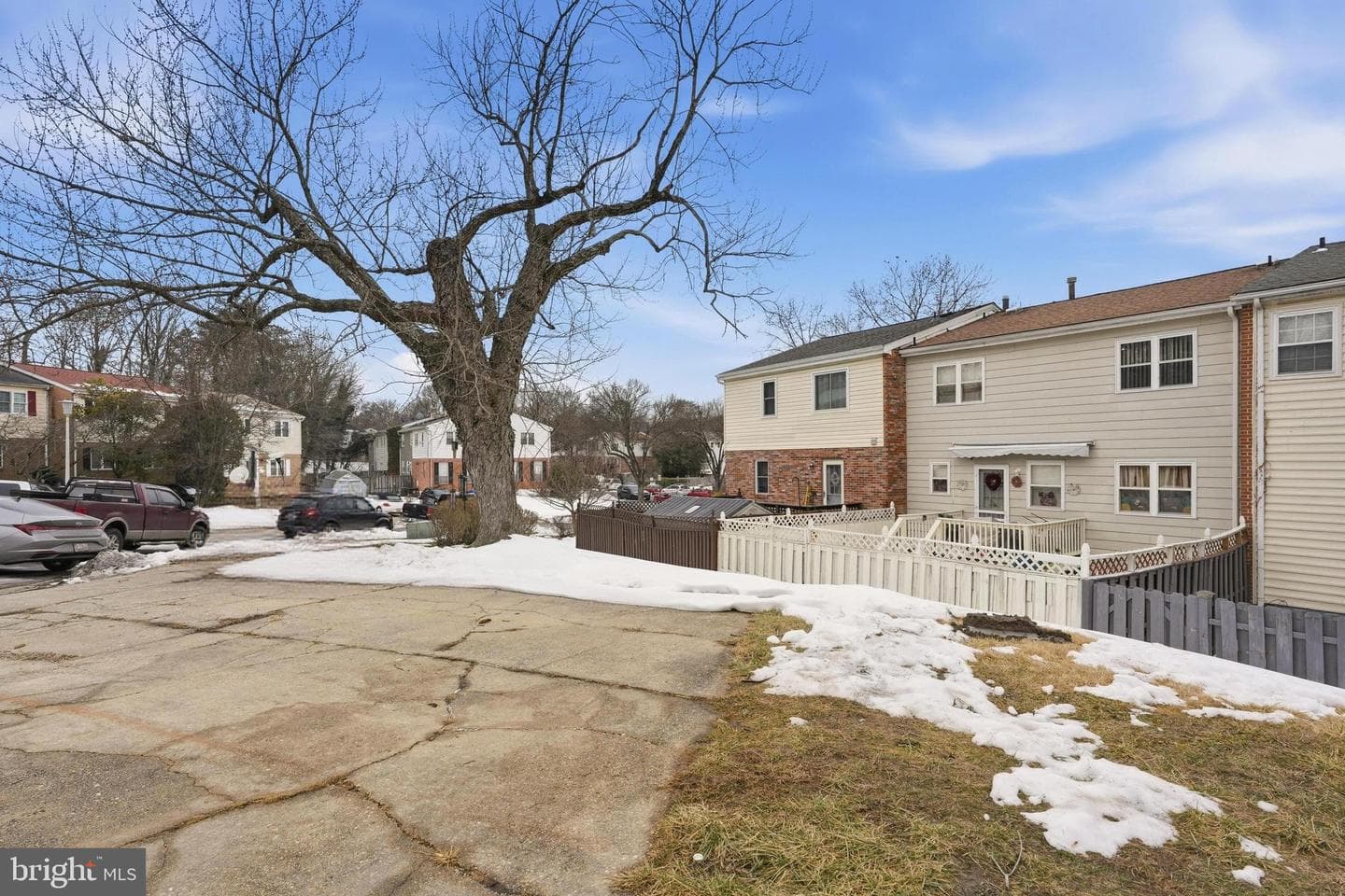 7712 Erica Lane photo 31