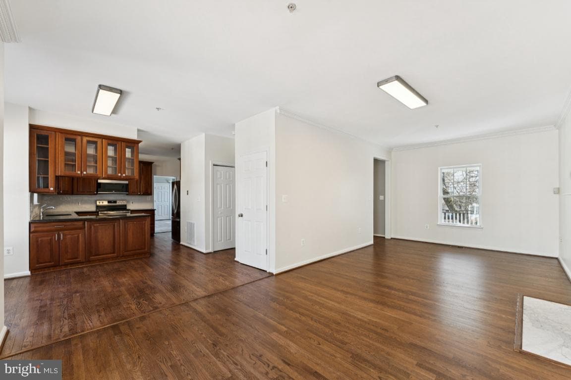 8629 Park Avenue photo 8