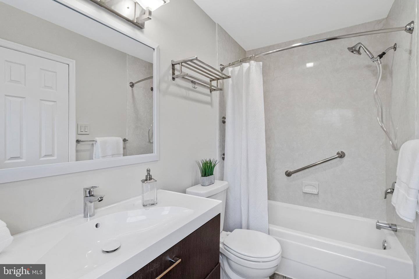 7315 Sunrise Court photo 14