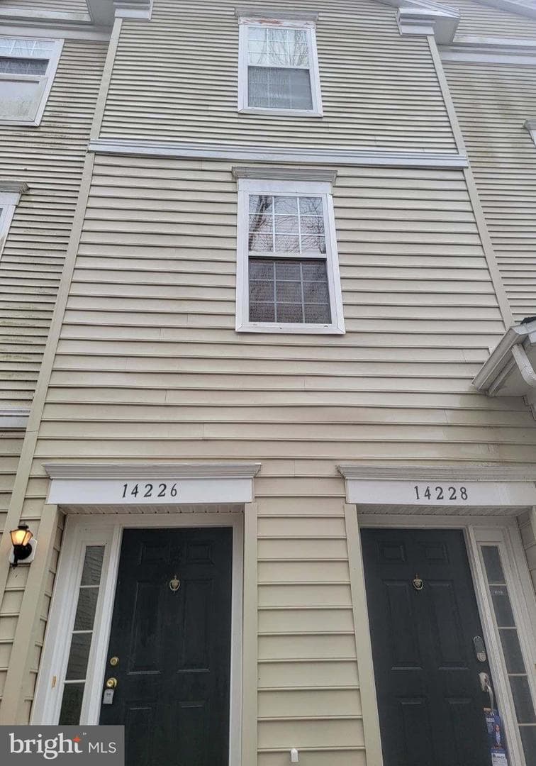 14226 Hampshire Hall Court #402 photo 2