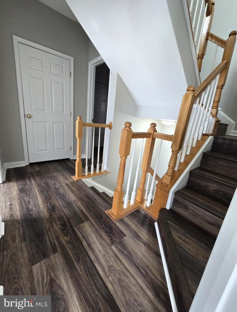 14226 Hampshire Hall Court #402 photo 22